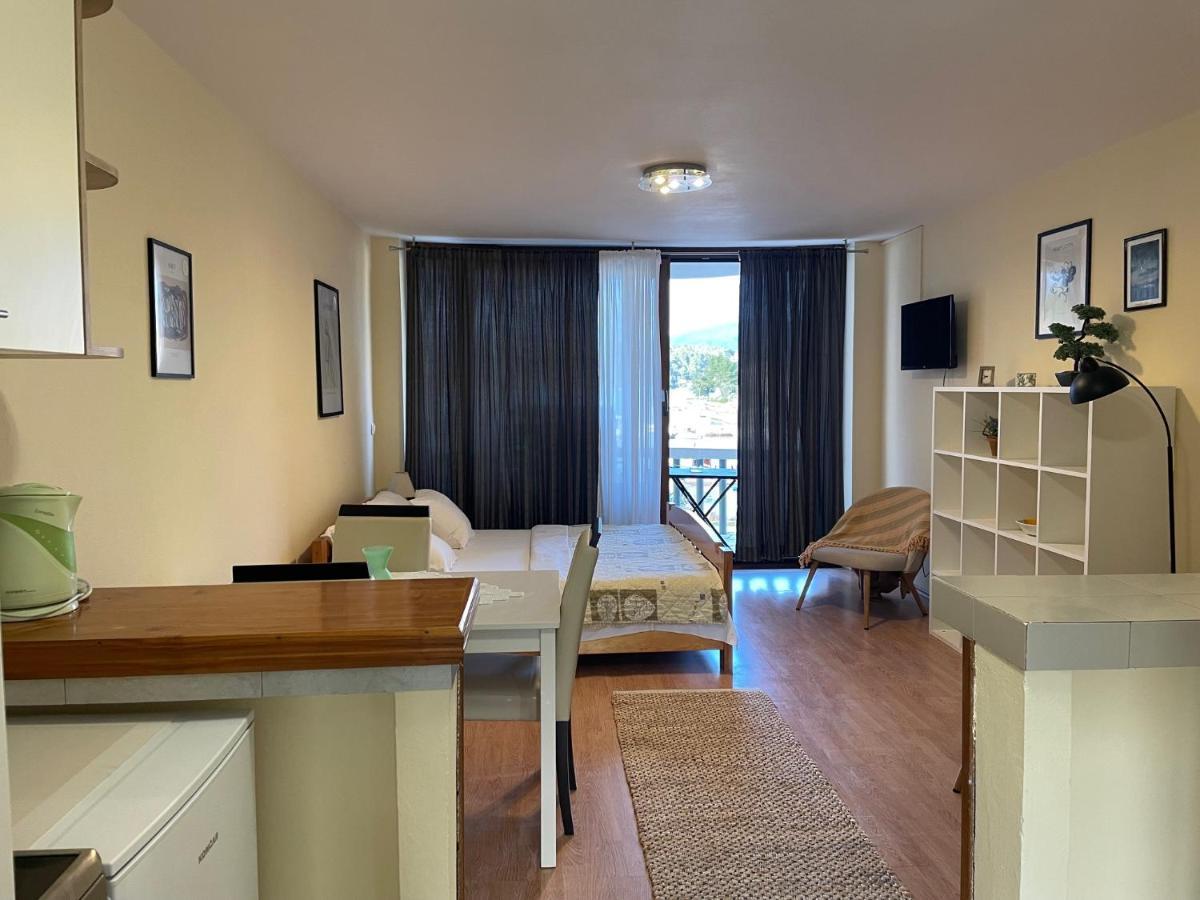 Apartments Ana By The Sea Лумбарда Екстер'єр фото