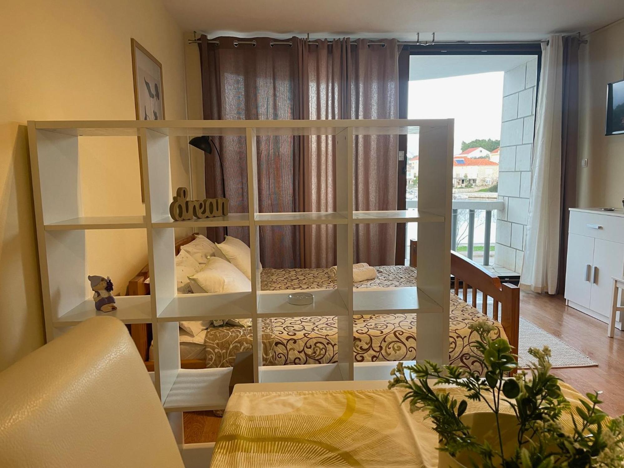 Apartments Ana By The Sea Лумбарда Екстер'єр фото