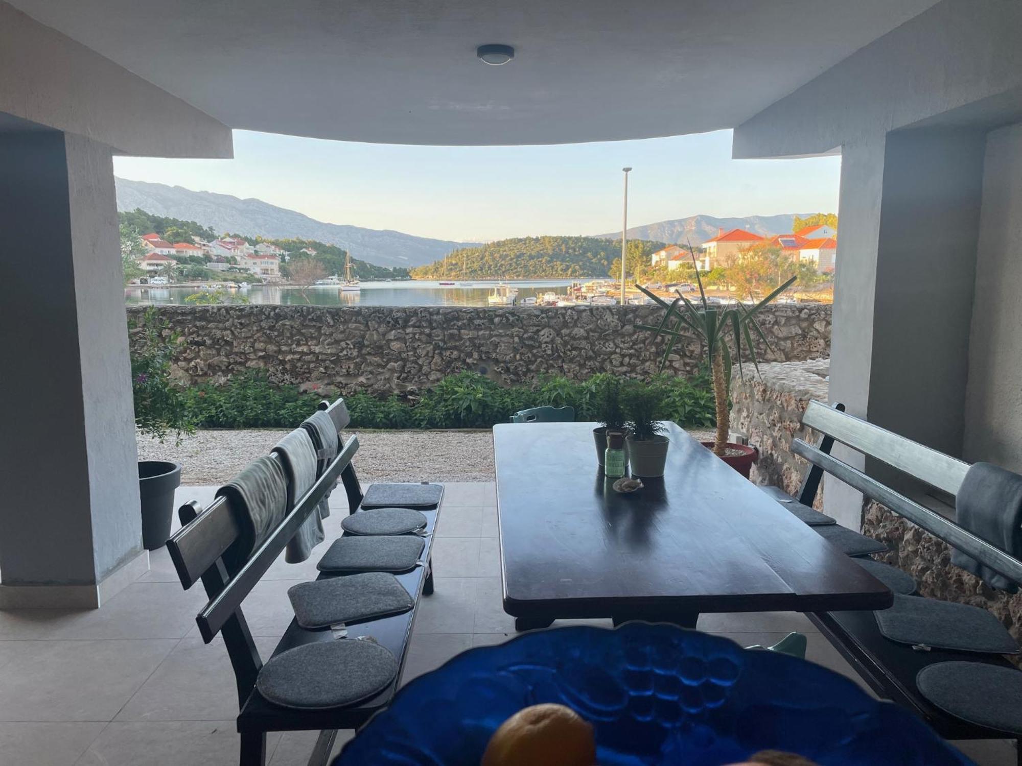Apartments Ana By The Sea Лумбарда Екстер'єр фото